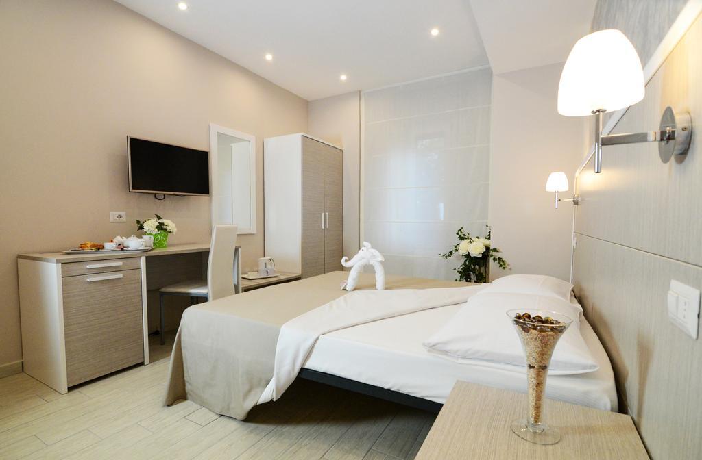 Le Quattro Piazze Bed & Breakfast Sorrento Bagian luar foto