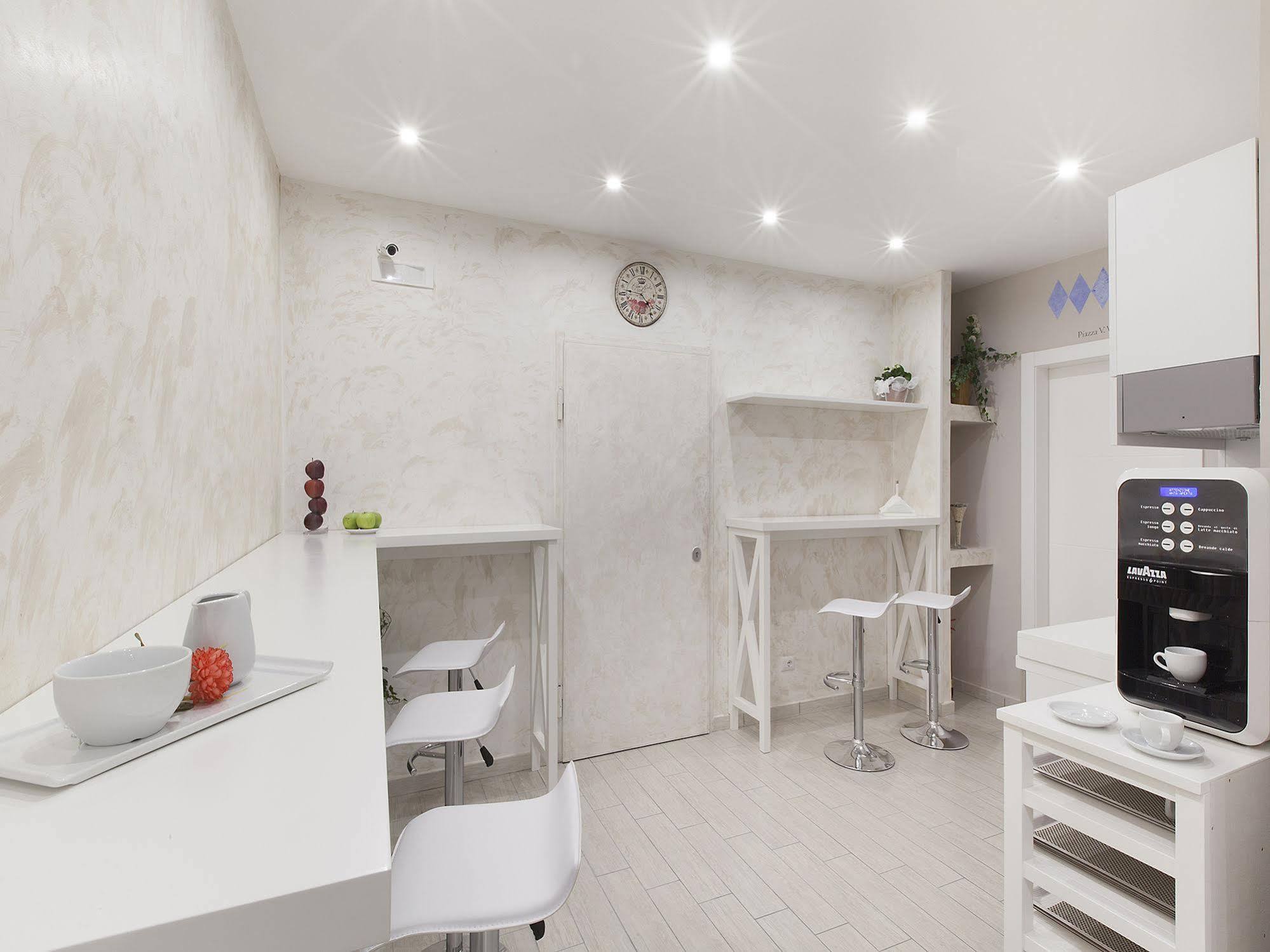 Le Quattro Piazze Bed & Breakfast Sorrento Bagian luar foto